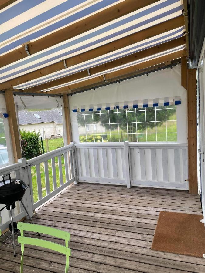 Mobil-Home 4/6 Personnes , Terrasse Couverte ,Piscine Chauffee . Biville-sur-Mer Luaran gambar